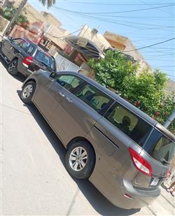 نيسان كويست
